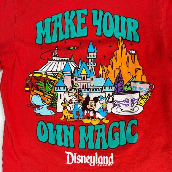 Disneyland “Make Your Own Magic” Red T-Shirt Small 100% Cotton Park Souvenir - Picture 2 of 4
